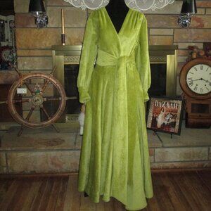 Catherine D'Lish Robe